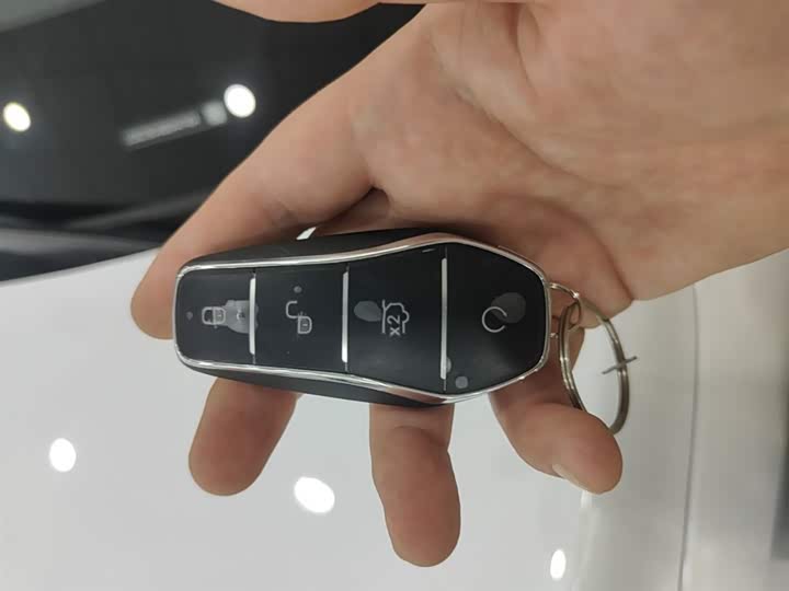 Фото 9 - BYD Seal 05 DM-i Hybrid
