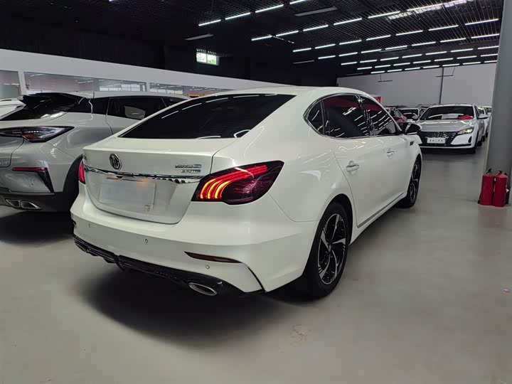 Фото 5 - MG Motor 6