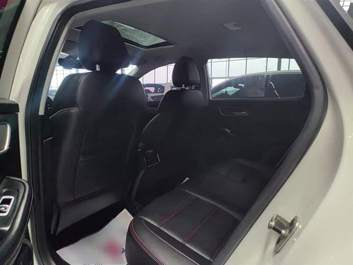 Фото 9 - MG Motor 6