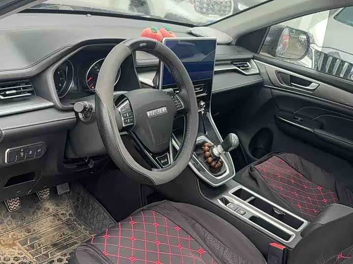 Фото 3 - Haval M6