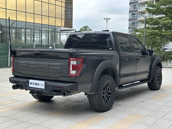 Фото 4 - Ford F-150 Raptor