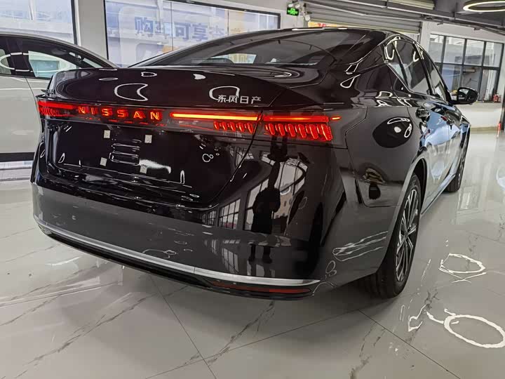 Nissan Teana 2026 2026款 鸿蒙座舱 2.0L 智能超舒适版