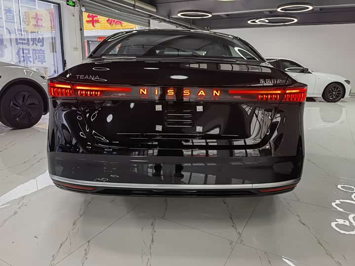 Nissan Teana 2026 2026款 鸿蒙座舱 2.0L 智能超舒适版