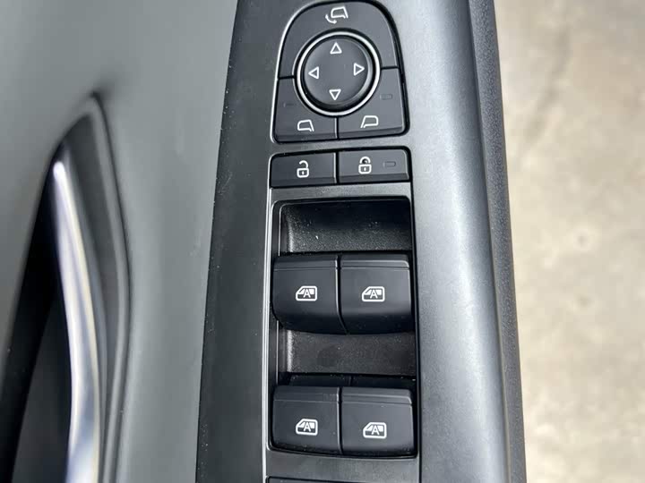 Фото 9 - BYD Song Pro Hybrid