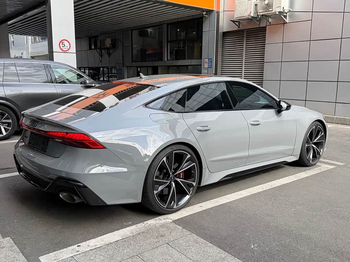 Audi RS 7 2024 2024款 RS 7 4.0T Sportback performance