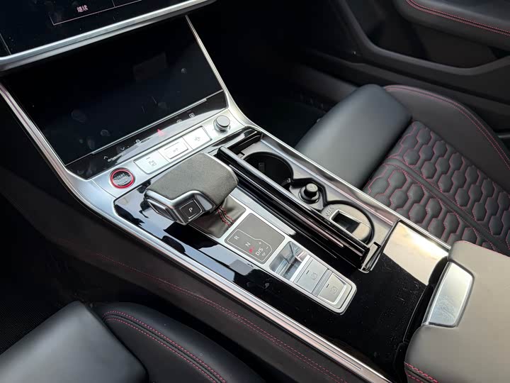 Audi RS 7 2024 2024款 RS 7 4.0T Sportback performance