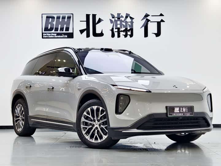 Фото 3 - Nio ES6