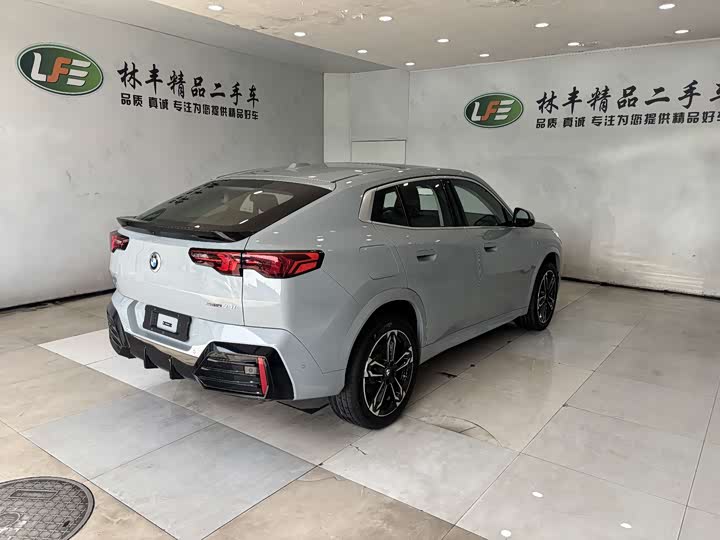 Zdjęcie 8 - BMW X2