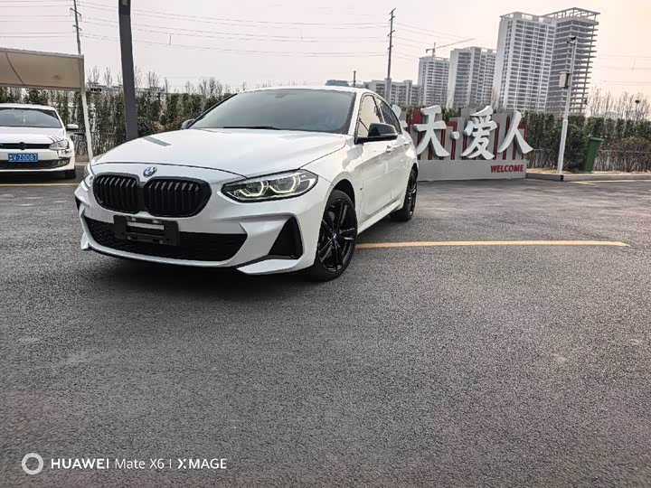 Фото 1 - BMW 1 Series