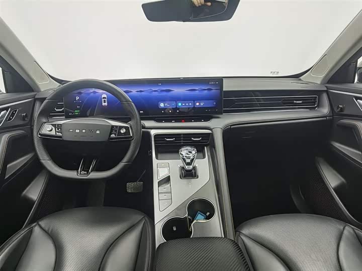Roewe RX5 Hybrid 2023 2023款 eRX5 超混尊荣版