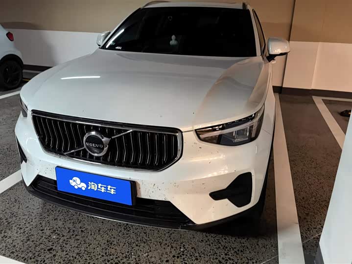 Volvo XC40 2024 2024款 B3 智远豪华版