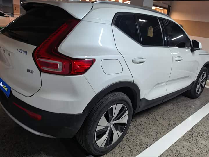 Volvo XC40 2024 2024款 B3 智远豪华版