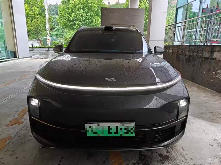 Photo 3 - LiXiang L9
