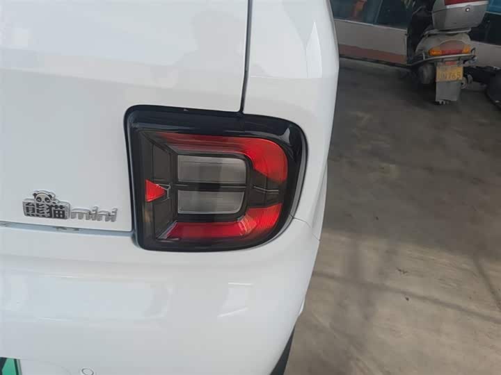 Geely Galaxy Panda Mini 2025 2025款 熊猫mini 210km 元气熊