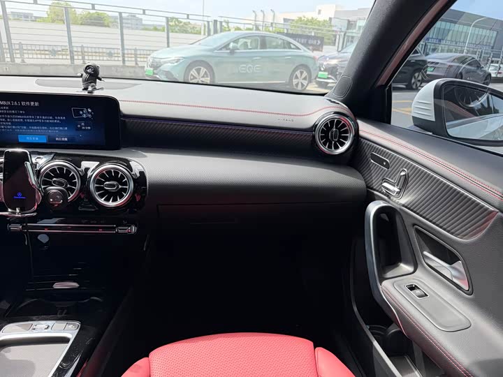 Фото 7 - Mercedes-Benz A-Class