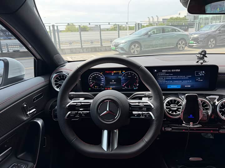 Фото 9 - Mercedes-Benz A-Class