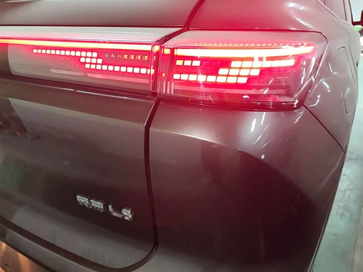 Dongfeng Aeolus L8 2025 2025款 185KM梦想版