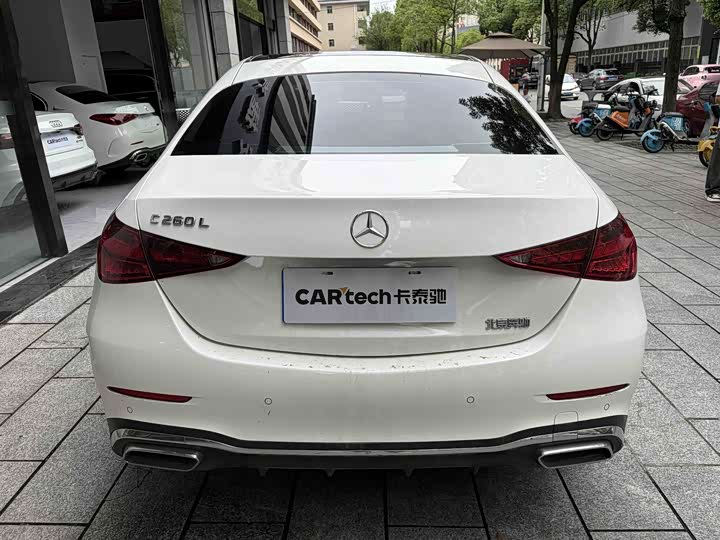 Фото 6 - Mercedes-Benz C-Class