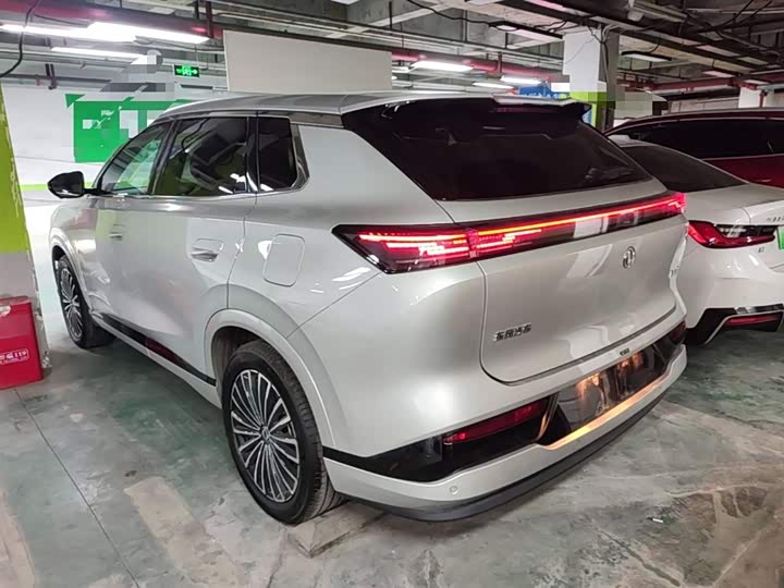 Dongfeng Aeolus L8 2025 2025款 185KM梦想版