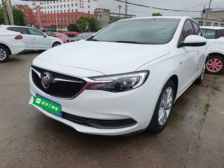 Photo 1 - Buick Excelle GT