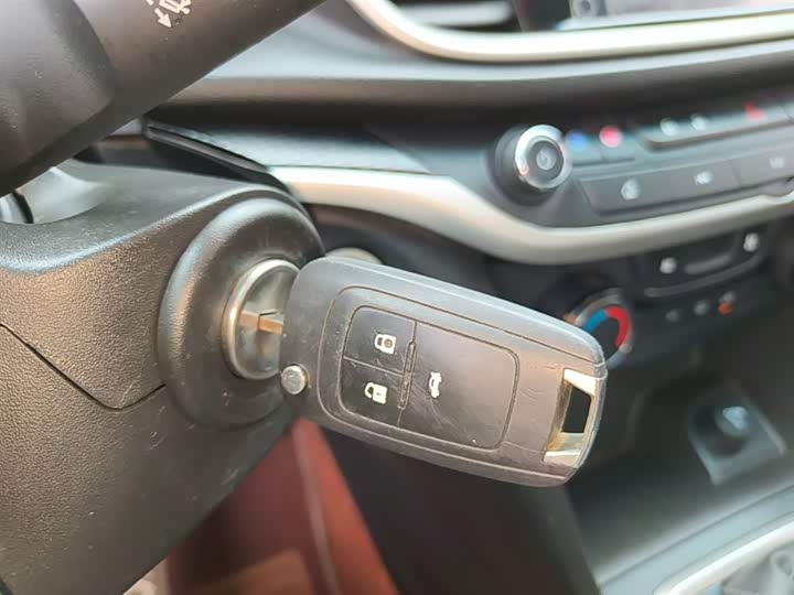 Photo 9 - Buick Excelle GT