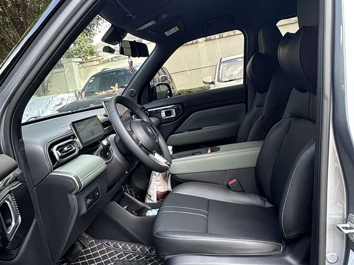 Baojun Yep Plus 2025 2025款 旗舰版 5座