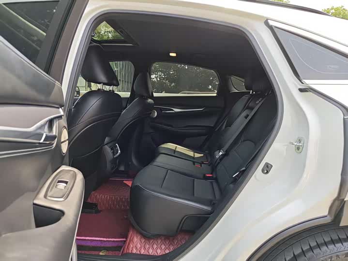 Infiniti QX55 2022 2022款 2.0T 四驱耀享版