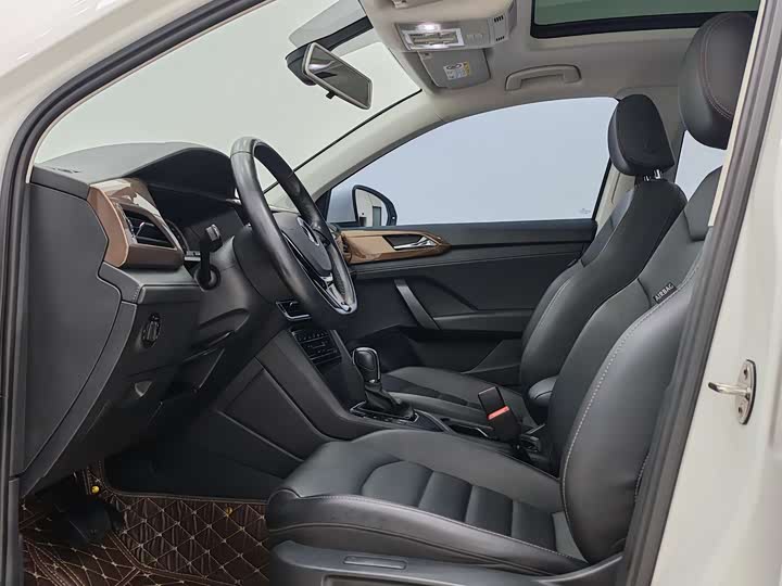 Volkswagen Tharu 2021 2021款 280TSI 两驱豪华版PLUS