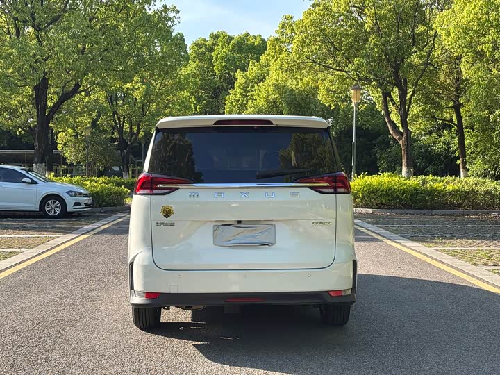Фото 5 - Maxus G50