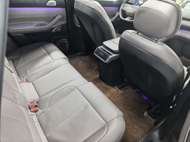 Фото 8 - Nio ES7