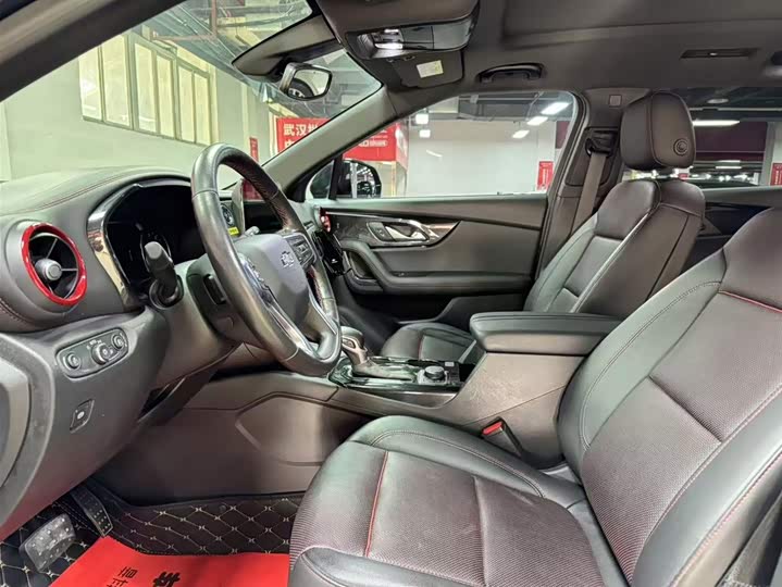 Chevrolet Blazer 2020 2020款 RS 650T Twin-Clutch四驱7座 擎版