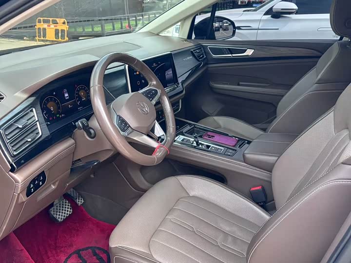 Фото 3 - Volkswagen Viloran