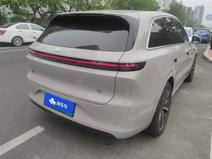 Zdjęcie 3 - LiXiang L6