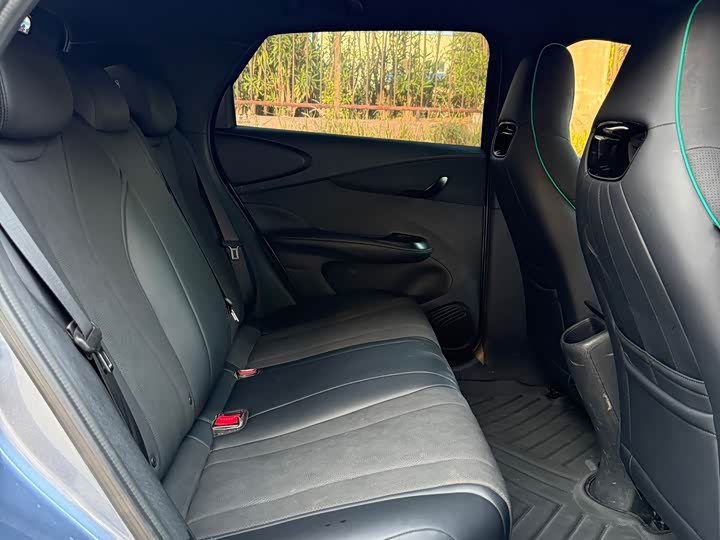 Фото 8 - BYD Dolphin