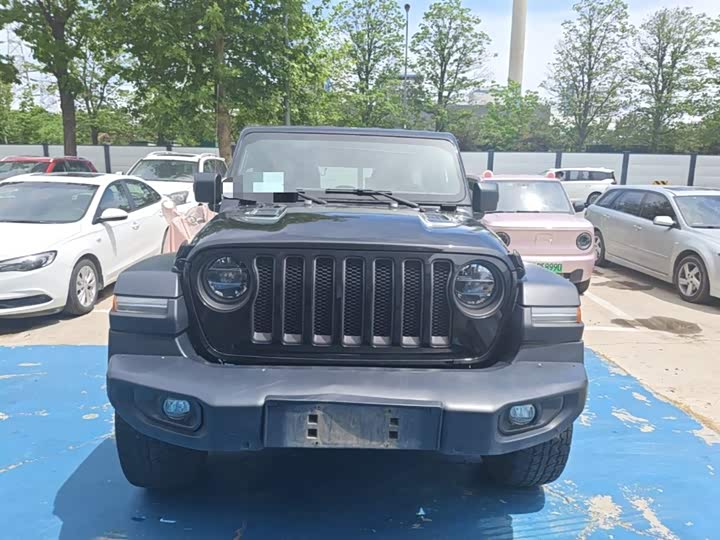 Jeep Wrangler 2021 2021款 2.0T 罗宾汉四门版