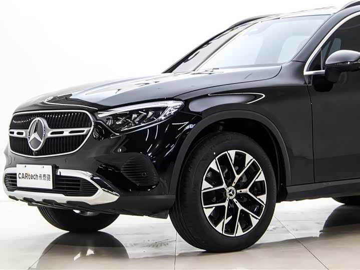 Mercedes-Benz GLC-Class 2026 2026款 GLC 260 L 4MATIC 经典版