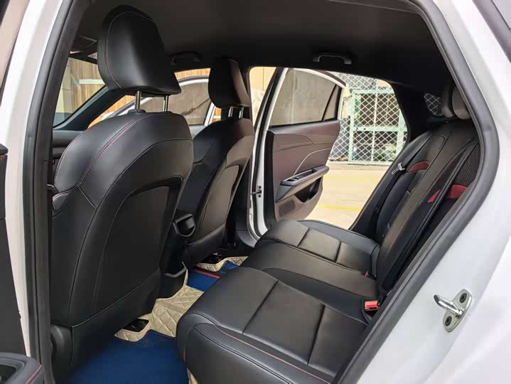 MG Motor 5 2026 2026款 180DVVT 全球豪华版