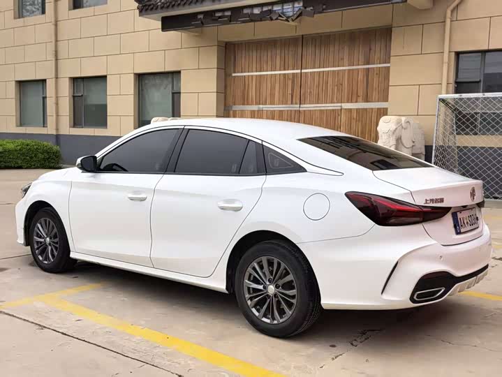 MG Motor 5 2026 2026款 180DVVT 全球豪华版