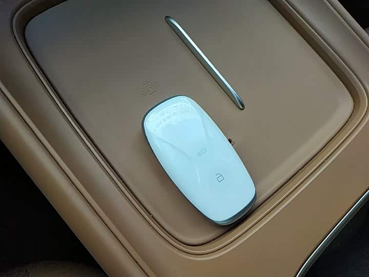 Dongfeng Aeolus L8 2025 2025款 185KM梦想版
