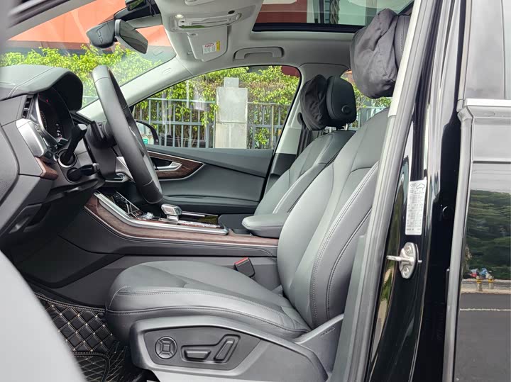 Audi Q7 2024 2024款 45 TFSI quattro S line运动型