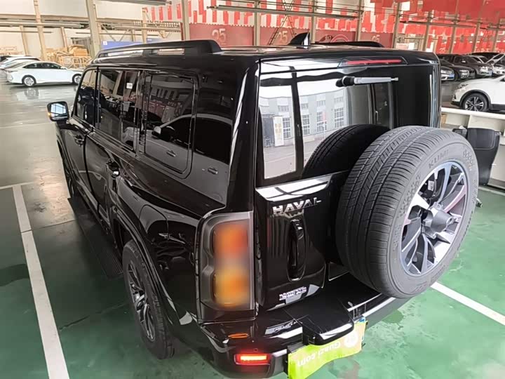 Haval H9 2024 2024款 2.0T 汽油四驱极境版