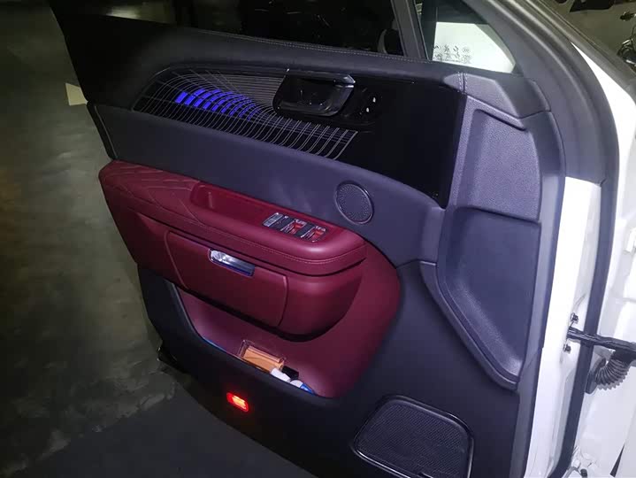 Hongqi E-HS9 2022 2022款 660km 旗畅版 六座
