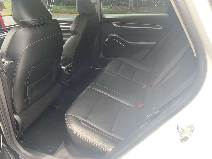Zdjęcie 5 - Geely Emgrand