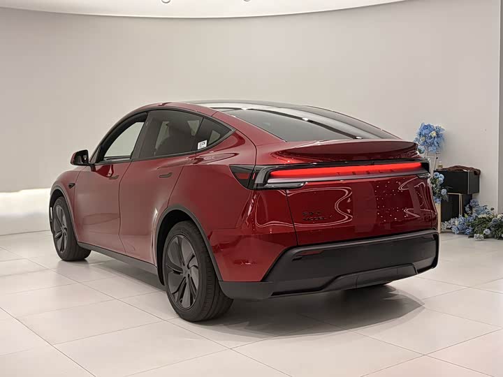 Tesla Model Y 2026 2026款 后轮驱动版