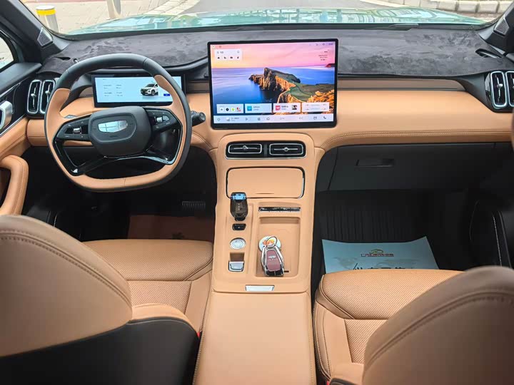 Geely Atlas L 2025 2025款 第四代 1.5TD DCT 山河