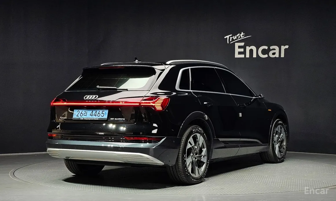 Audi e-tron 2020 50 Quattro