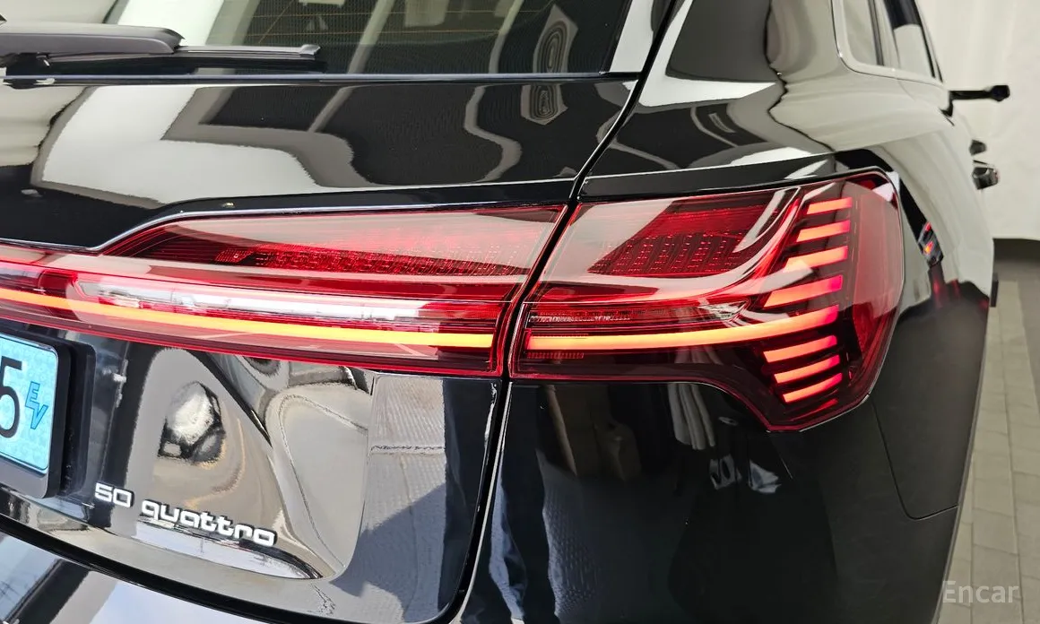 Audi e-tron 2020 50 Quattro
