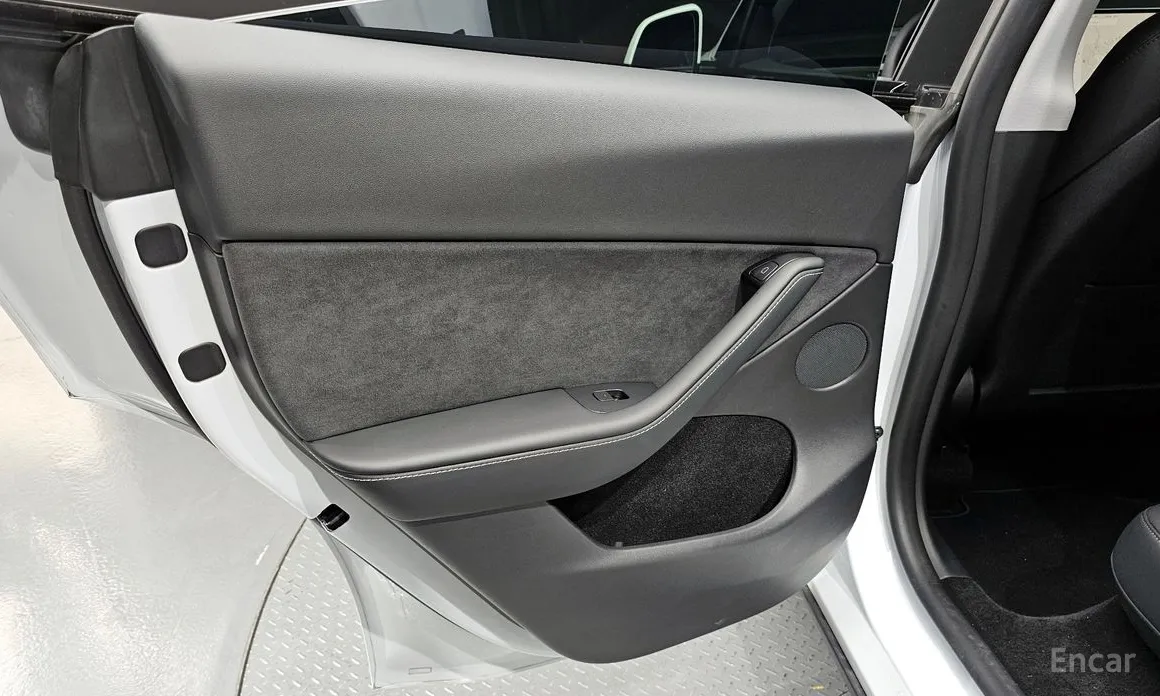 Tesla Model Y 2020 RWD