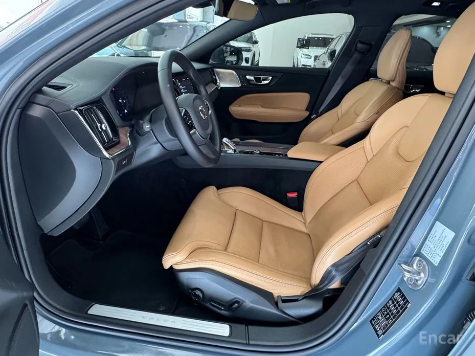 Volvo S60 2019 B5 Ultimate Bright