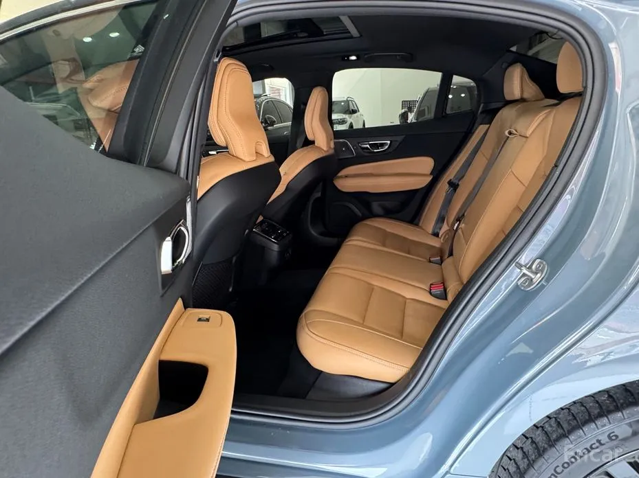 Volvo S60 2019 B5 Ultimate Bright